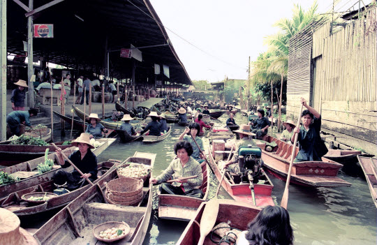泰國彿統府Klong Damnoen saduak 水上市場