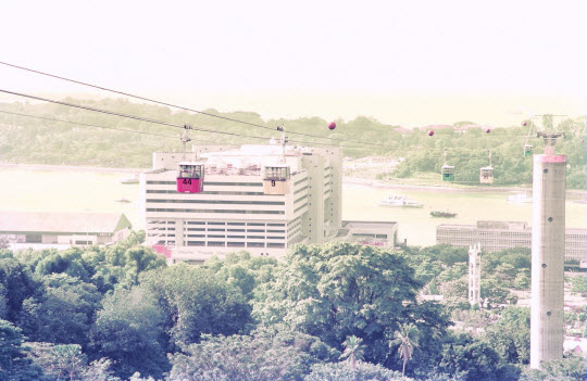 新加坡花芭山 (Mount Fabe)乘吊車到聖淘沙島